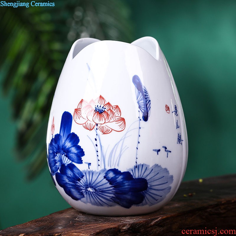 Jingdezhen ceramic vase furnishing articles imitation kiln crack decoration of Chinese style flower arrangement craft rich ancient frame wine sitting room