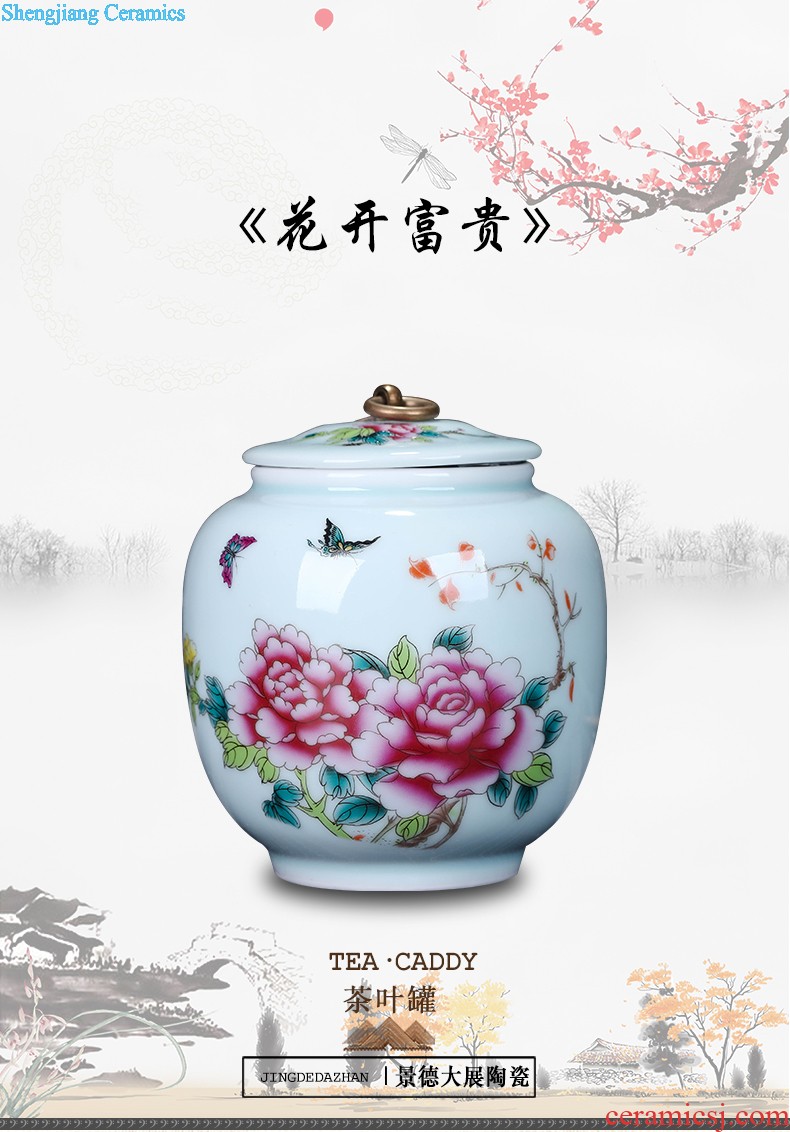 Large ceramic green tea, black tea pu-erh tea canister antique Chinese blue and white porcelain is classical sitting room place pot storage tank