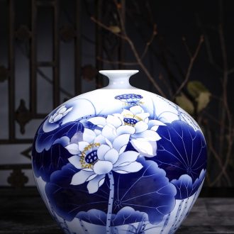 Jingdezhen ceramics vase furnishing articles and modern Chinese style household sitting room adornment archaize porcelain arts and crafts