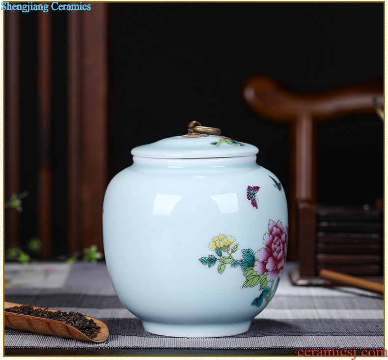 Large ceramic green tea, black tea pu-erh tea canister antique Chinese blue and white porcelain is classical sitting room place pot storage tank