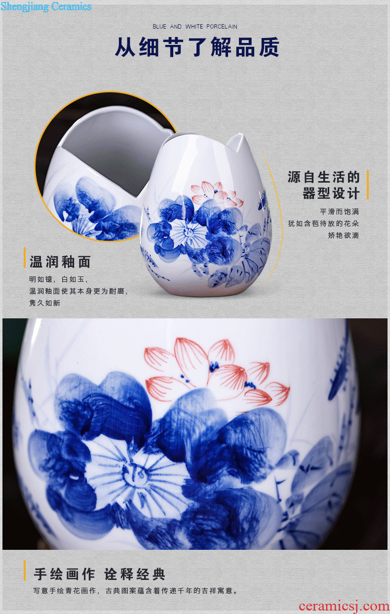 Jingdezhen ceramic vase furnishing articles imitation kiln crack decoration of Chinese style flower arrangement craft rich ancient frame wine sitting room