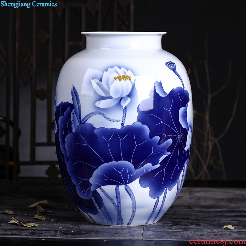 Hand-painted mini flower vase of blue and white porcelain of jingdezhen ceramics home rich ancient frame furnishing articles classic Chinese style living room