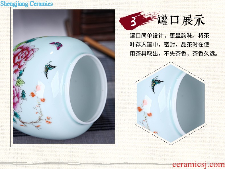 Large ceramic green tea, black tea pu-erh tea canister antique Chinese blue and white porcelain is classical sitting room place pot storage tank