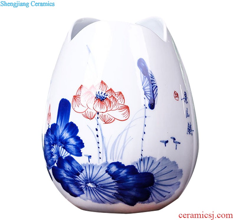 Jingdezhen ceramic vase furnishing articles imitation kiln crack decoration of Chinese style flower arrangement craft rich ancient frame wine sitting room