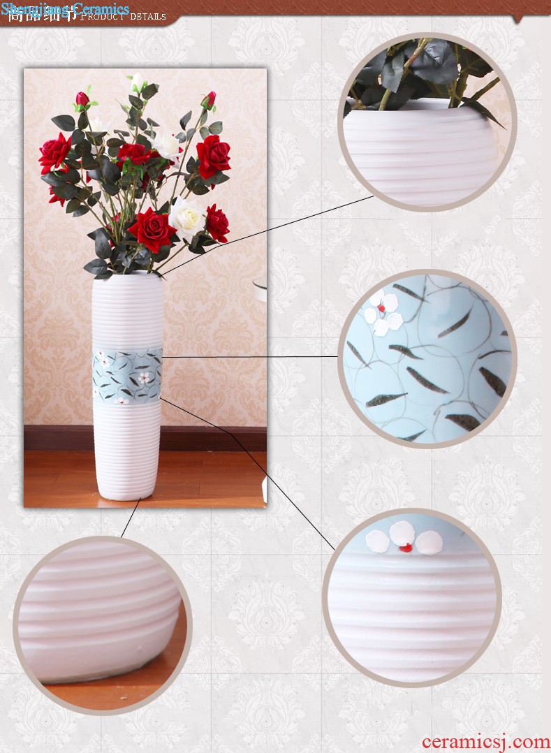 Contemporary and contracted household act the role ofing is tasted Black and white vase Jingdezhen ceramic furnishing articles A new soft outfit decoration furnishing articles