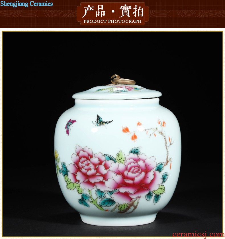 Large ceramic green tea, black tea pu-erh tea canister antique Chinese blue and white porcelain is classical sitting room place pot storage tank