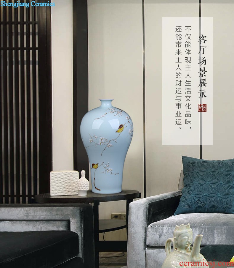 Jingdezhen ceramics hand-painted blue and white porcelain vase The sitting room TV ark home decoration crafts porcelain furnishing articles