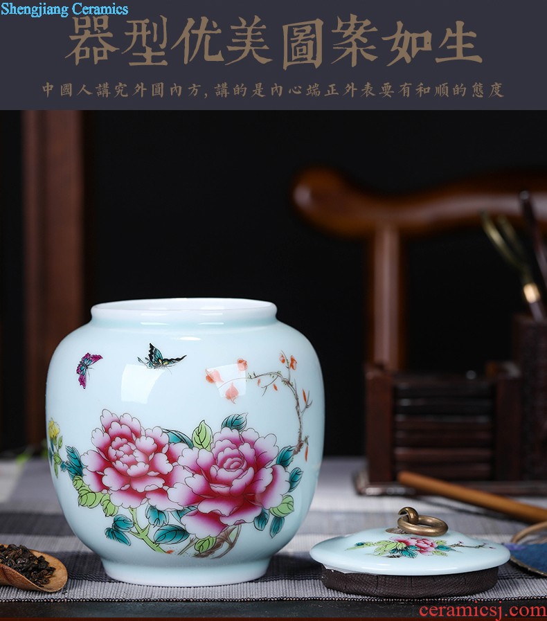 Large ceramic green tea, black tea pu-erh tea canister antique Chinese blue and white porcelain is classical sitting room place pot storage tank