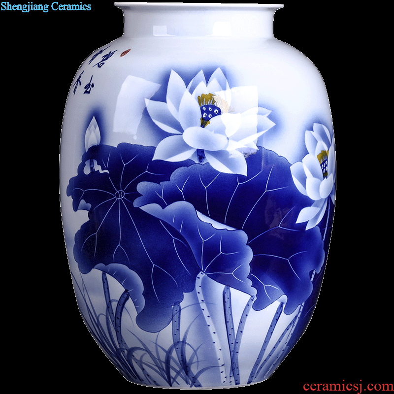 Hand-painted mini flower vase of blue and white porcelain of jingdezhen ceramics home rich ancient frame furnishing articles classic Chinese style living room