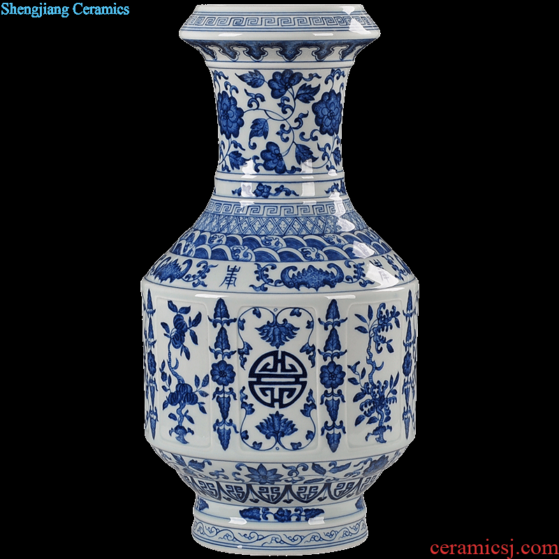 Thin jingdezhen ceramic vase decorated the living room New Chinese style living room furnishing articles hand-painted hotel TV ark decoration