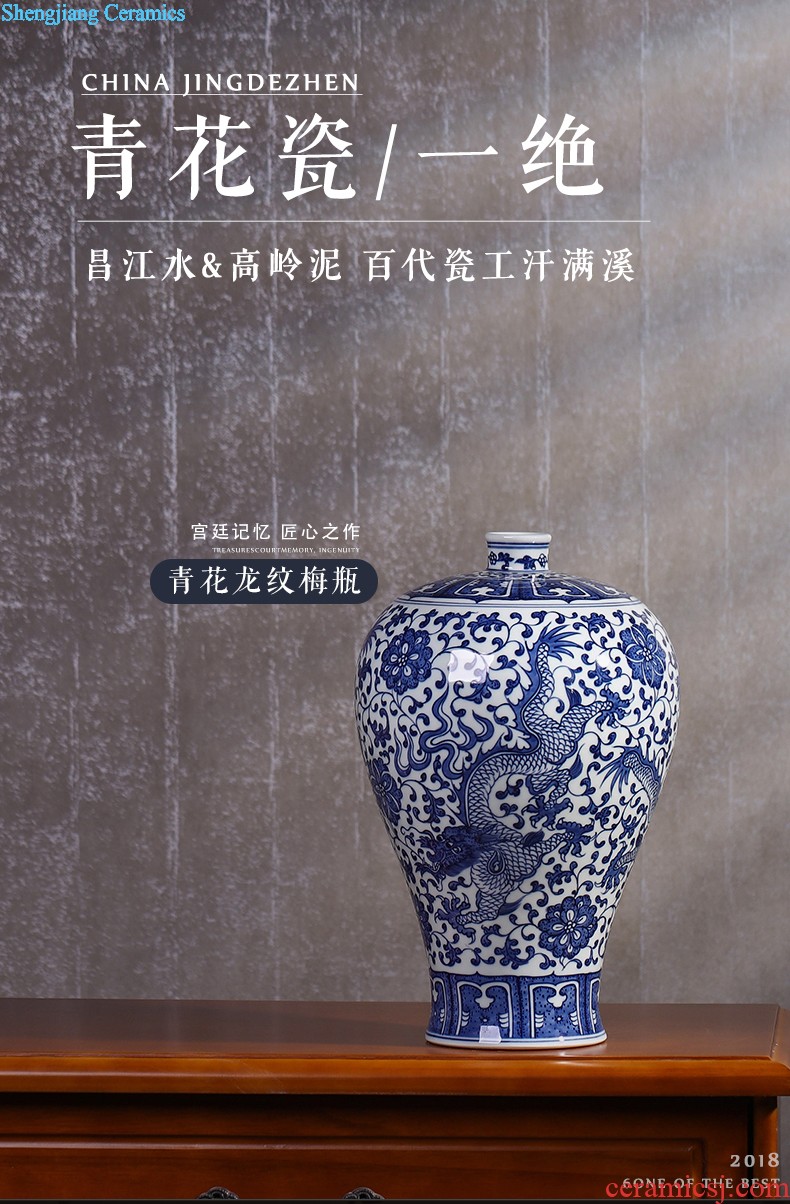 Master hand painted blue and white porcelain vase home sitting room porch decorate restoring ancient ways furnishing articles of jingdezhen ceramics vase