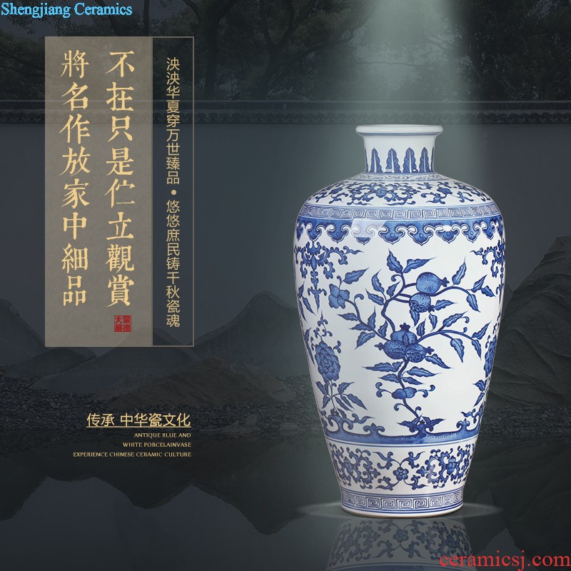 Master of Chinese style restoring ancient ways hand-painted vases, flower arranging furnishing articles of jingdezhen ceramics room sitting room wine home decoration