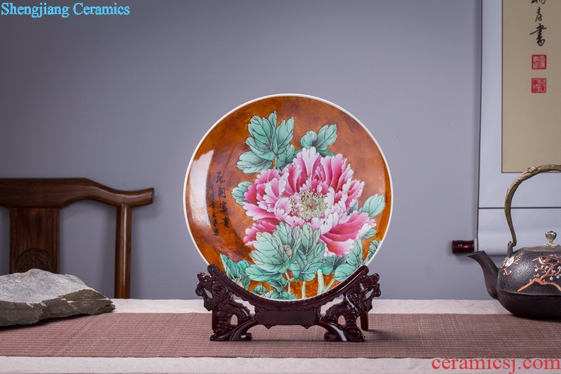 Jingdezhen ceramics vase hand-painted Yellow lotus pond fragrant flower arrangement, the sitting room of Chinese style household decorative furnishing articles