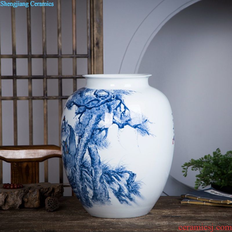 Huai embellish, jingdezhen ceramics famous master hand draw archaize of blue and white porcelain vase rich ancient frame is placed in the living room