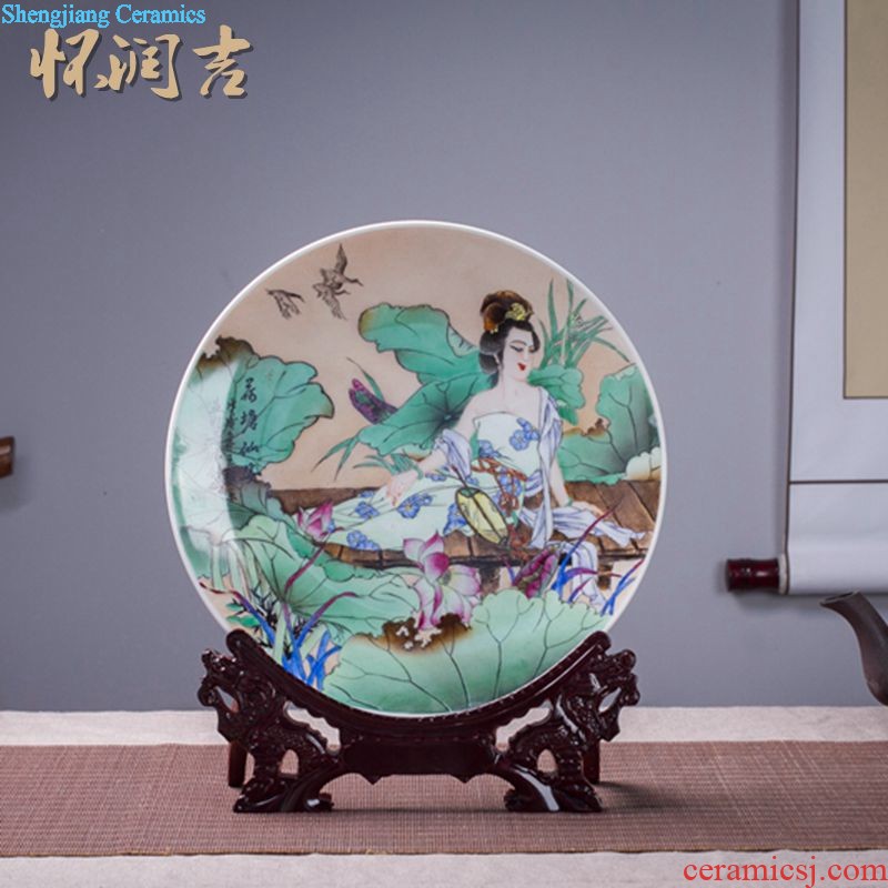 Jingdezhen ceramics vase hand-painted Yellow lotus pond fragrant flower arrangement, the sitting room of Chinese style household decorative furnishing articles