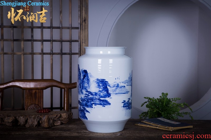 Jingdezhen ceramics master hand painted blue and white porcelain vases, flower arrangement of the sitting room porch decoration of new Chinese style furnishing articles