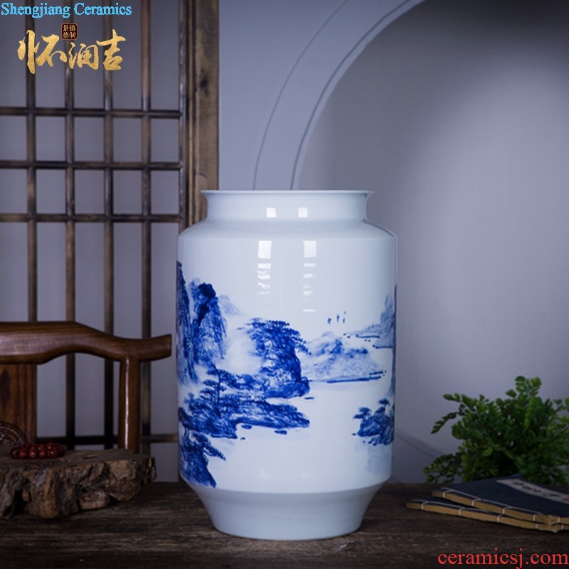 Jingdezhen ceramics master hand painted blue and white porcelain vases, flower arrangement of the sitting room porch decoration of new Chinese style furnishing articles