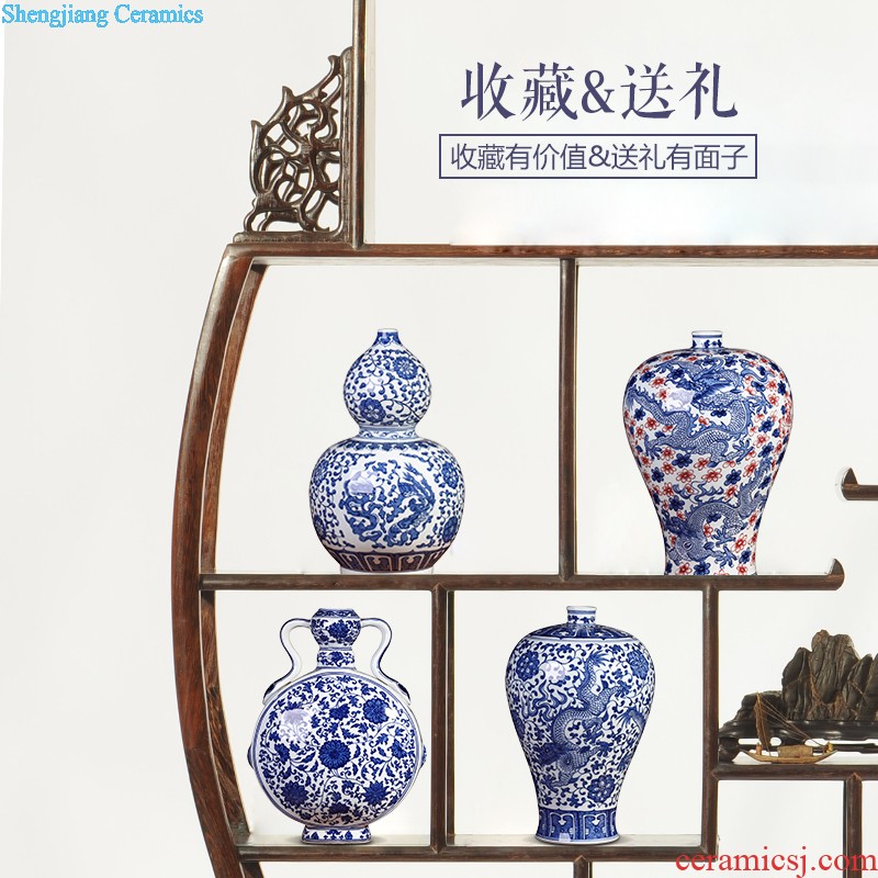 A large box of jingdezhen ceramic tea caddy hand-painted storage POTS of blue and white porcelain POTS sealed storage POTS