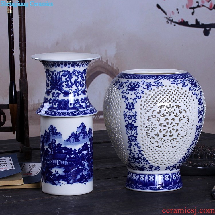 Jingdezhen ceramics creative hand-painted cheongsam blue and white porcelain vases, small wine sitting room adornment handicraft furnishing articles