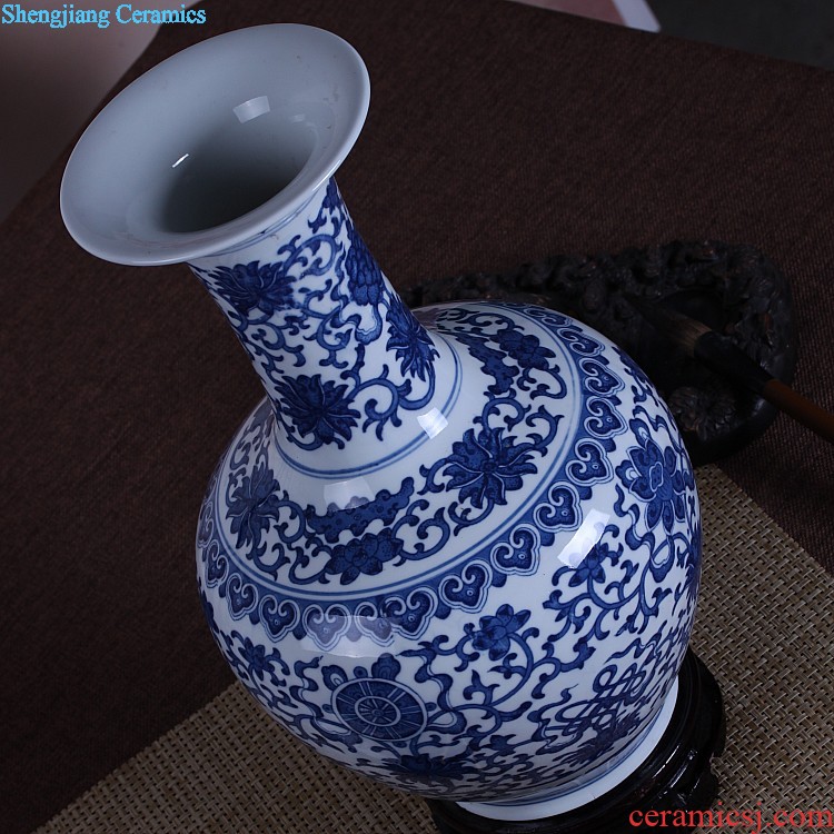 Jingdezhen ceramic vase sitting room is contracted Europe type is resided abstract art TV ark furnishing articles of handicraft ornament