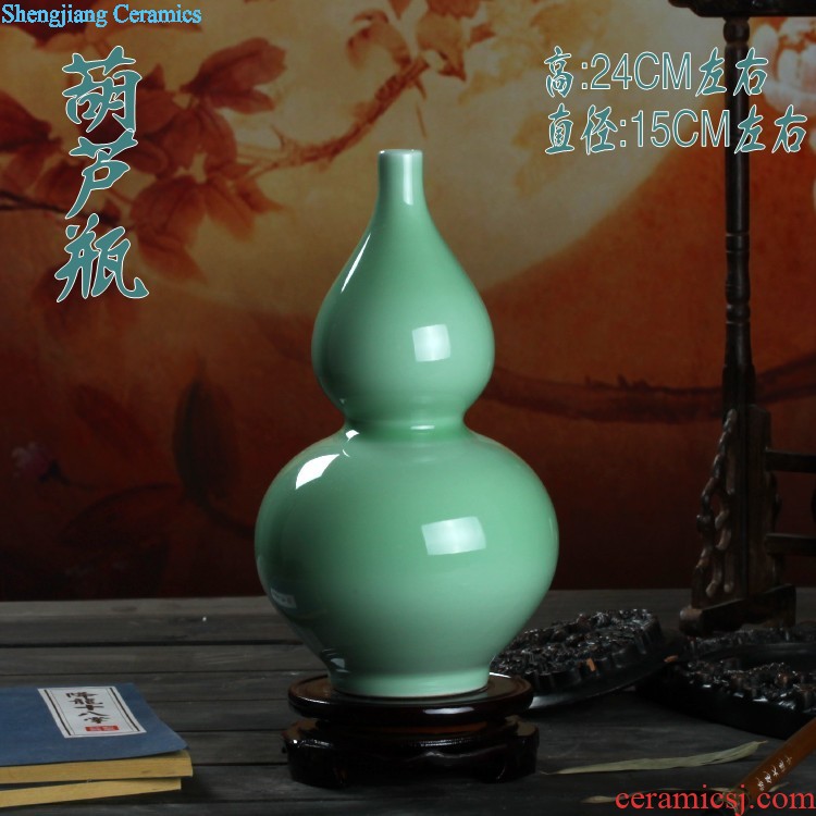 Jingdezhen ceramics Exquisite hollow out of blue and white porcelain vase The sitting room double craft ornaments furnishing articles by hand