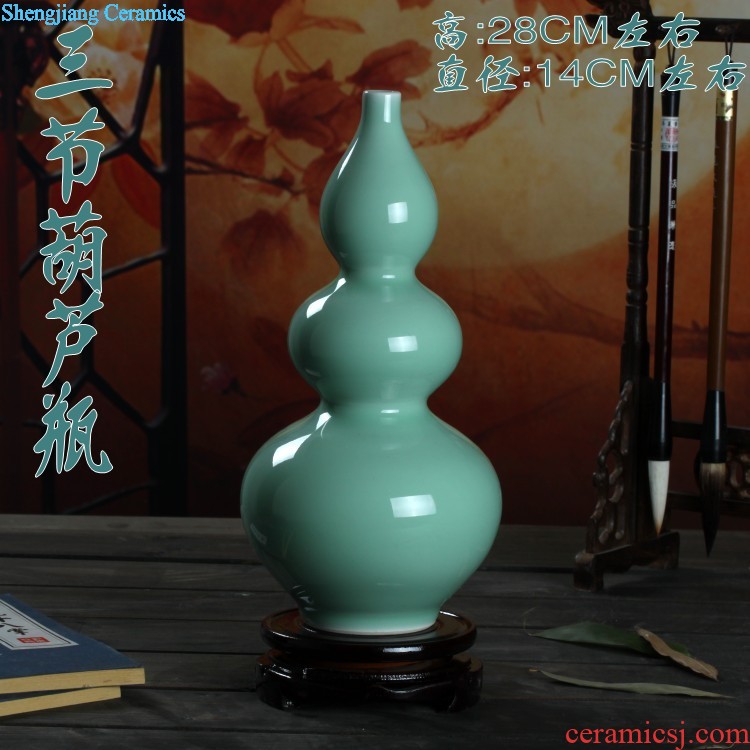 Jingdezhen ceramics Exquisite hollow out of blue and white porcelain vase The sitting room double craft ornaments furnishing articles by hand