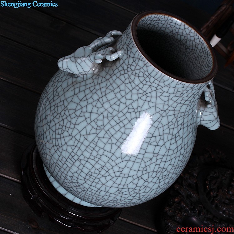 European furnishing articles of jingdezhen ceramic vase contracted and contemporary creative sitting room of the white flower arrangement, three-piece decorations