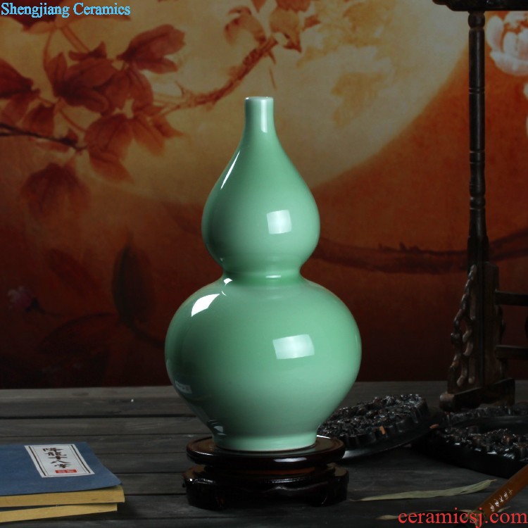 Jingdezhen ceramics Exquisite hollow out of blue and white porcelain vase The sitting room double craft ornaments furnishing articles by hand