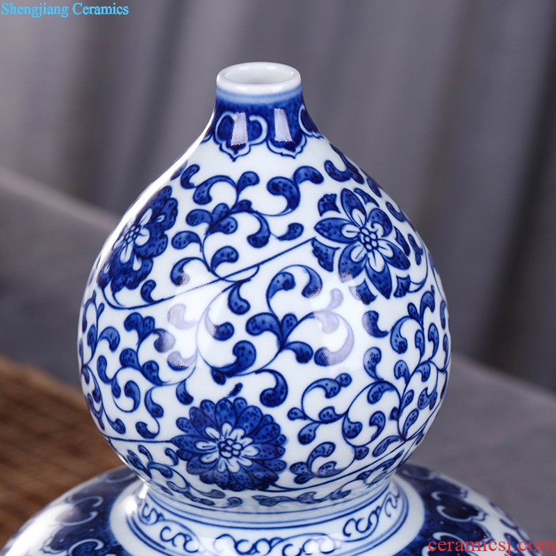 New Chinese style of jingdezhen ceramic hand-painted vases, furnishing articles Mesa of home sitting room adornment ornament TV ark act the role ofing is tasted