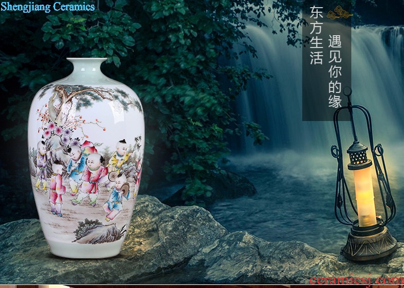 Jingdezhen hand-painted vases, famous artists Peony figure sitting room TV ark flower arranging rich ancient frame furnishing articles furnishing articles ceramics