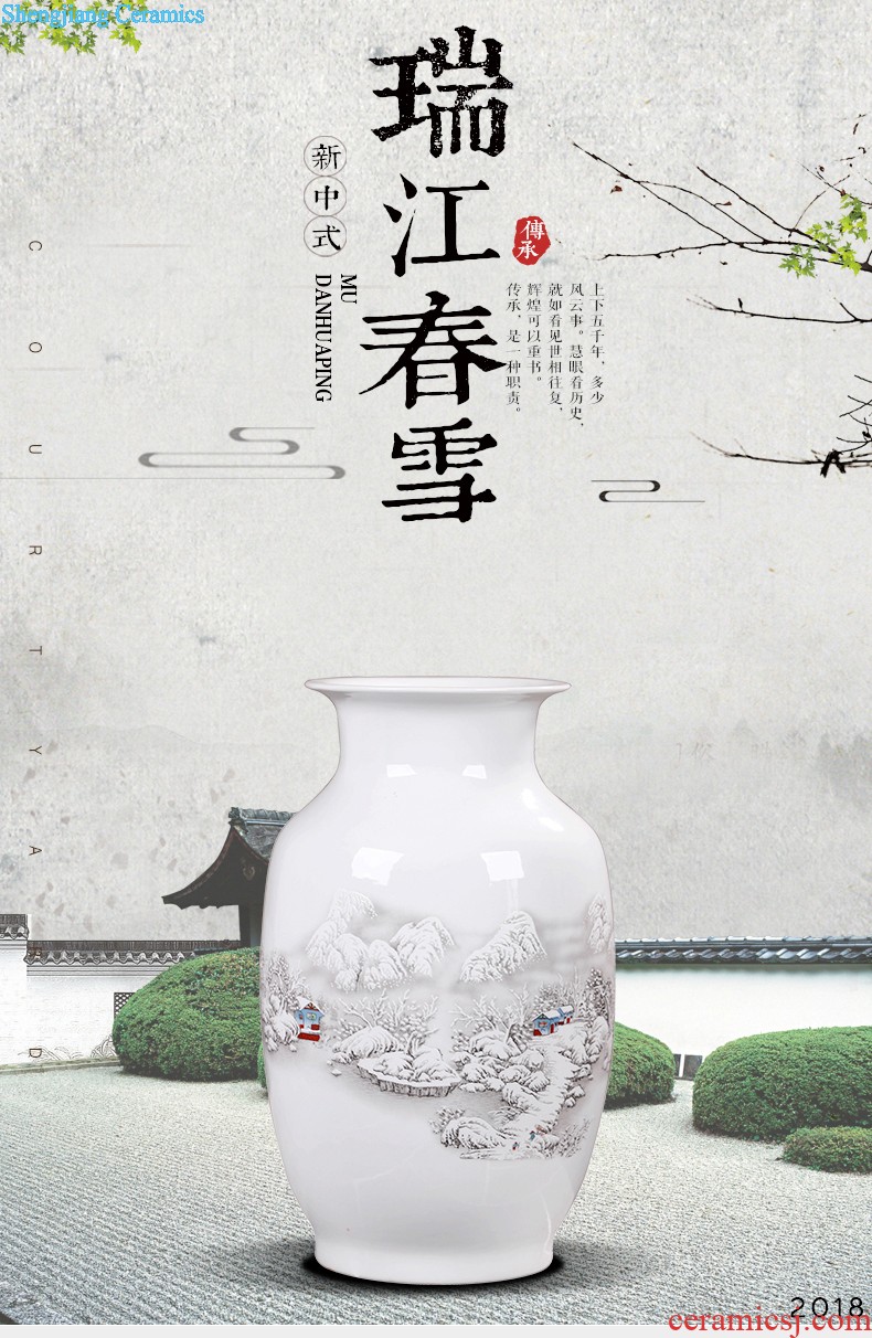 Jingdezhen ceramic vase furnishing articles creative home sitting room dry flower adornment porcelain ceramic bottle of restoring ancient ways furnishing articles