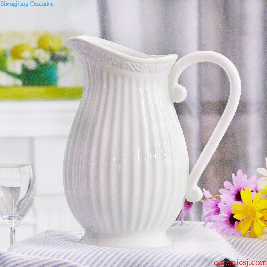 Jingdezhen ceramic contemporary and contracted white vase trumpet The sitting room dry flower flower arranging, table decorations furnishing articles