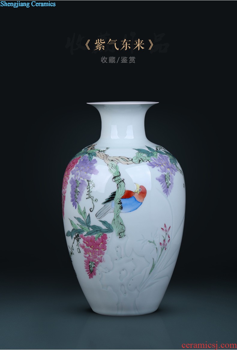 Famous hand-painted jingdezhen ceramic vase furnishing articles landscape painting house sitting room adornment large-sized restoring ancient ways is China