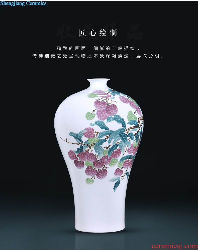 Hand painted pottery and porcelain vase decoration decoration mesa place jingdezhen famous handicraft sitting room place of blue and white porcelain