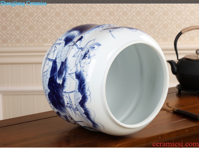 Jingdezhen ceramic tea pot size 6 jins hand-painted puer tea cylinder seal moisture of blue and white porcelain tea POTS