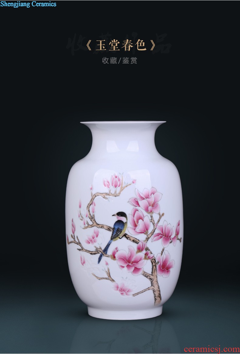 Creative hand painted blue and white porcelain vase furnishing articles mesa of Chinese style restoring ancient ways is the sitting room decoration home decoration ceramics handicraft