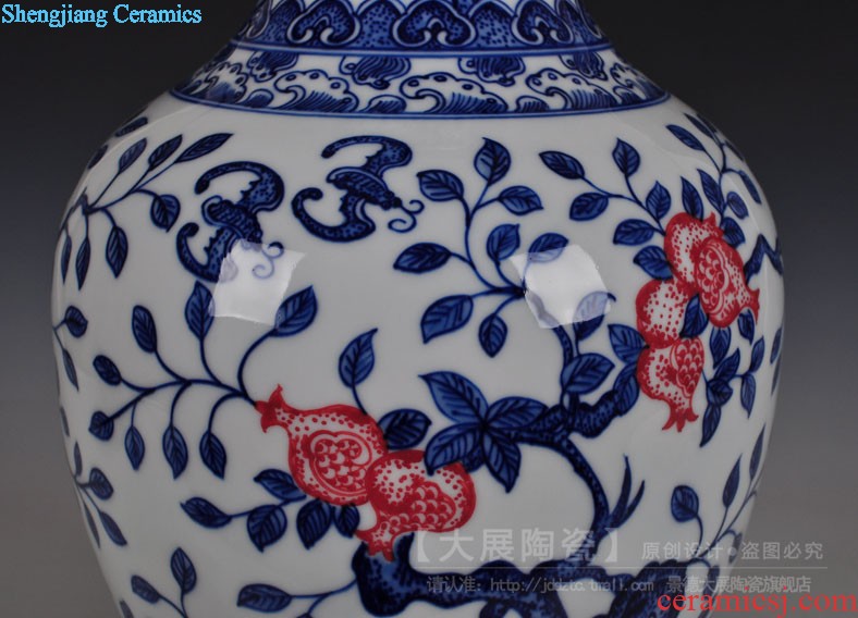 Jingdezhen ceramics hand-painted vases Sitting room adornment handicraft furnishing articles of new Chinese style household act the role ofing is tasted gift porcelain