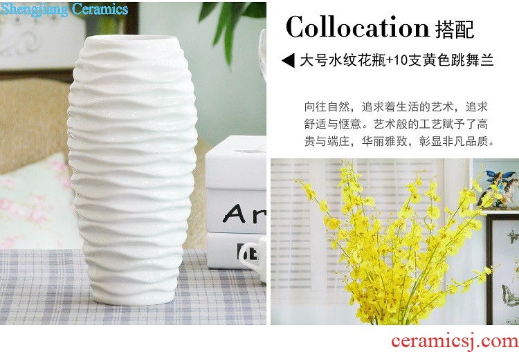 Jingdezhen ceramic ox furnishing articles home office TV ark creative arts and crafts opening gifts decorations