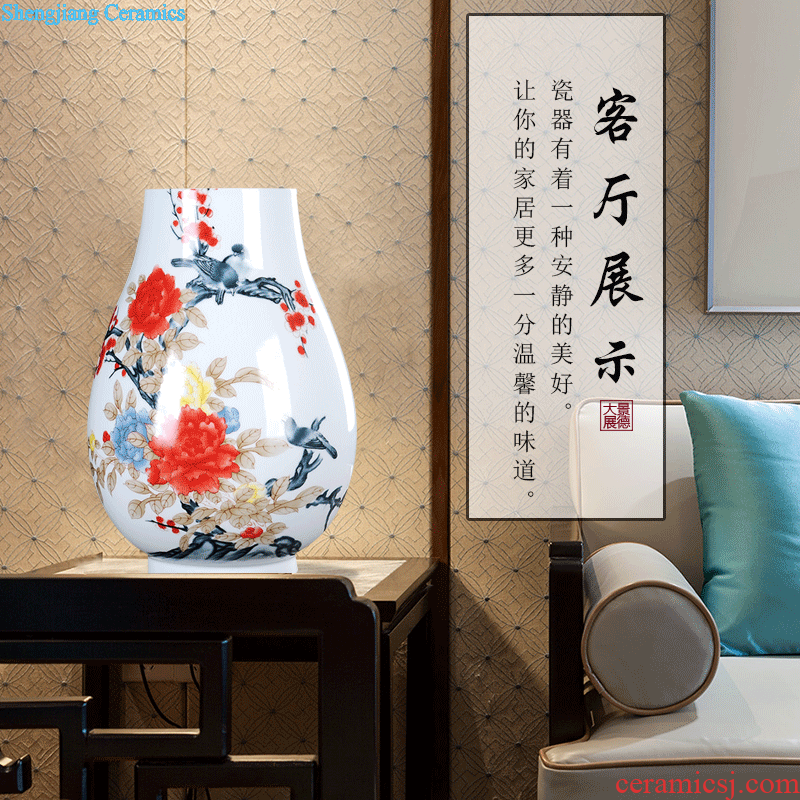 Jingdezhen ceramic vase furnishing articles imitation kiln crack decoration of Chinese style flower arrangement craft rich ancient frame wine sitting room