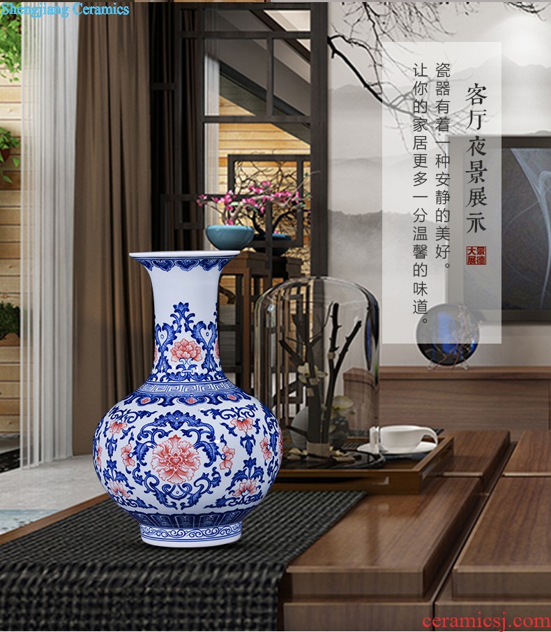 Jingdezhen hand-painted ceramic vases, contracted and contemporary and fashionable household furnishing articles lotus flower arrangement sitting room place dry vase