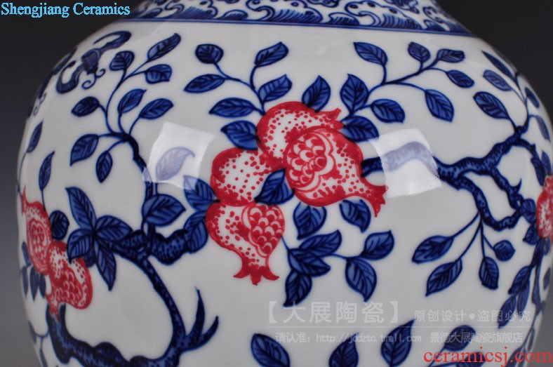 Jingdezhen ceramics hand-painted vases Sitting room adornment handicraft furnishing articles of new Chinese style household act the role ofing is tasted gift porcelain