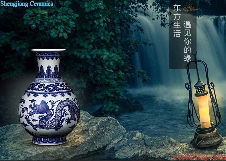 Jingdezhen ceramic knife clay hand-painted vases, furnishing articles Sabingga sukdun dergici jimbi living room TV cabinet decoration decoration