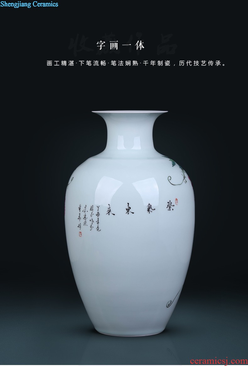 Famous hand-painted jingdezhen ceramic vase furnishing articles landscape painting house sitting room adornment large-sized restoring ancient ways is China