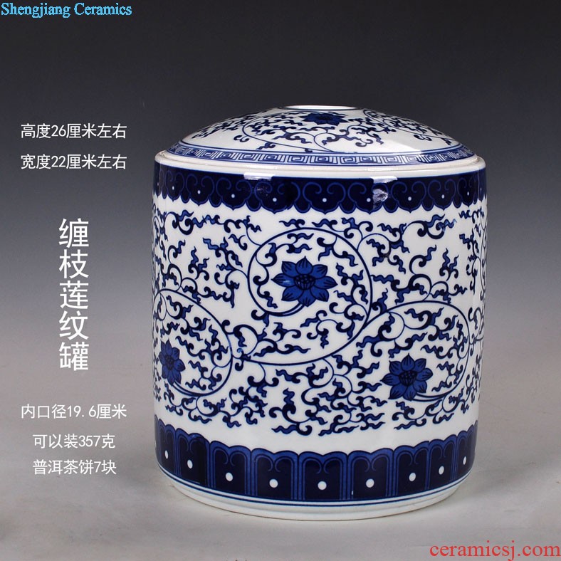 Jingdezhen ceramics youligong of blue and white porcelain vase Hand painted the vase The sitting room home handicraft furnishing articles