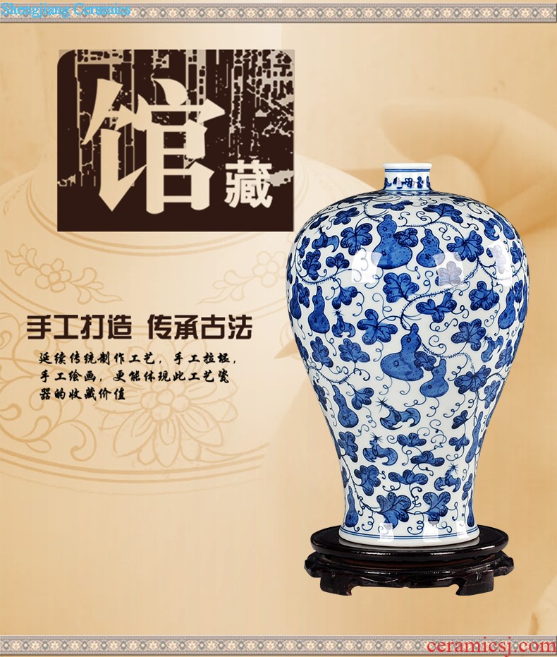 Jingdezhen ceramics furnishing articles furnishing articles Chinese blue and white porcelain vase decoration style of the ancients household flower arrangement sitting room adornment