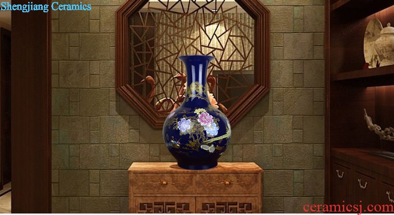 Jingdezhen ceramics hand-painted vases, large living room club hotel Chinese style household soft adornment porch place