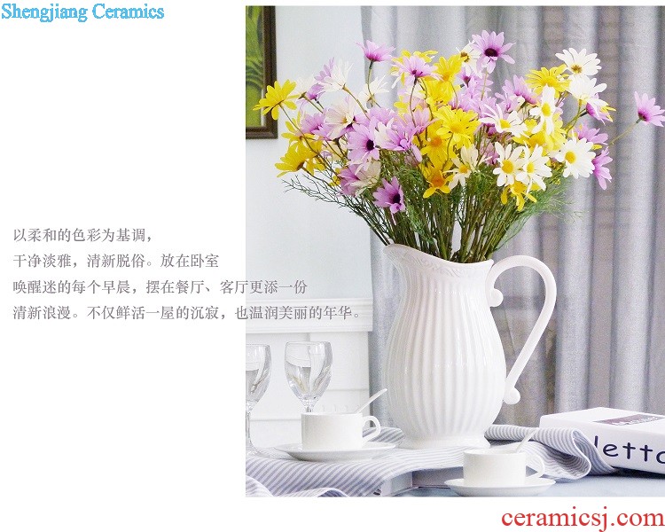 Jingdezhen ceramic contemporary and contracted white vase trumpet The sitting room dry flower flower arranging, table decorations furnishing articles