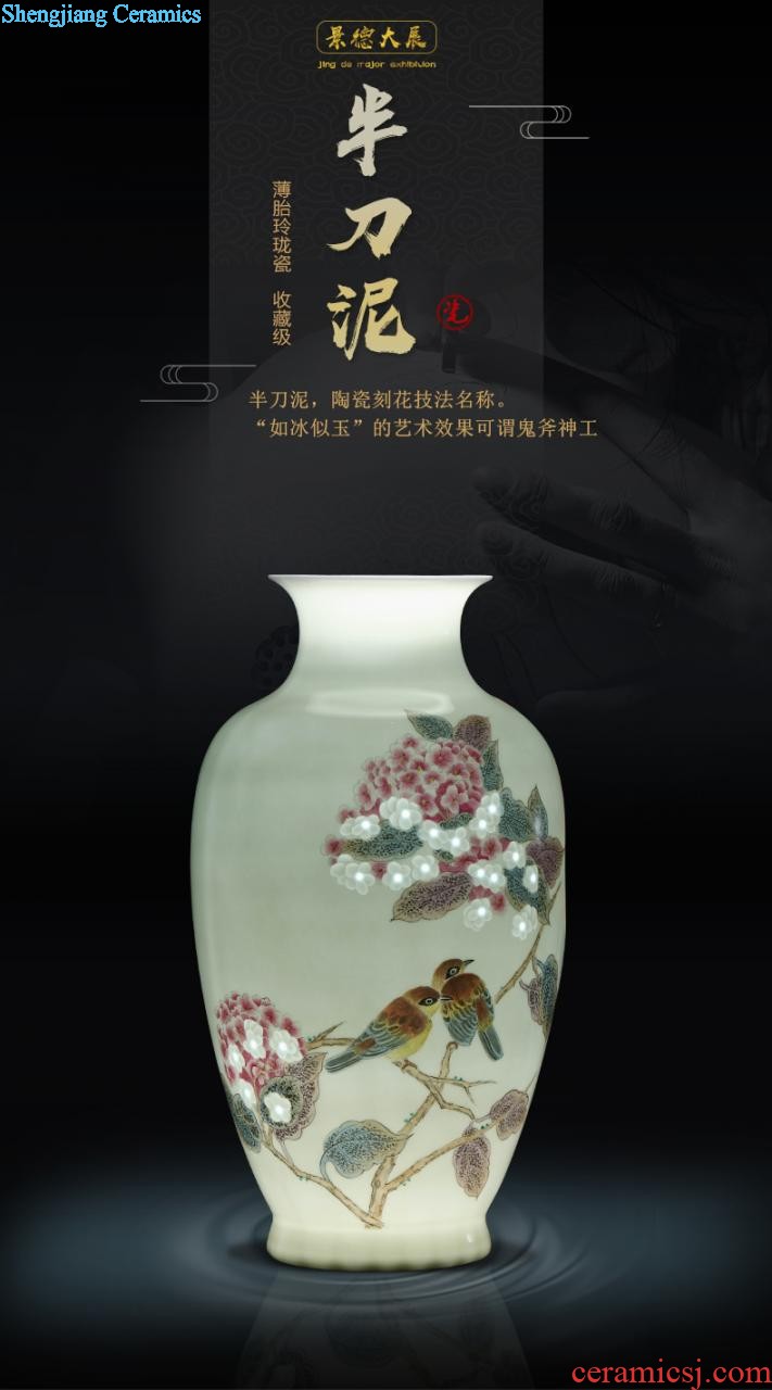 Jingdezhen ceramic furnishing articles The sitting room is master of flower arrangement vase decoration ceramics, hand-painted blue and white porcelain vase