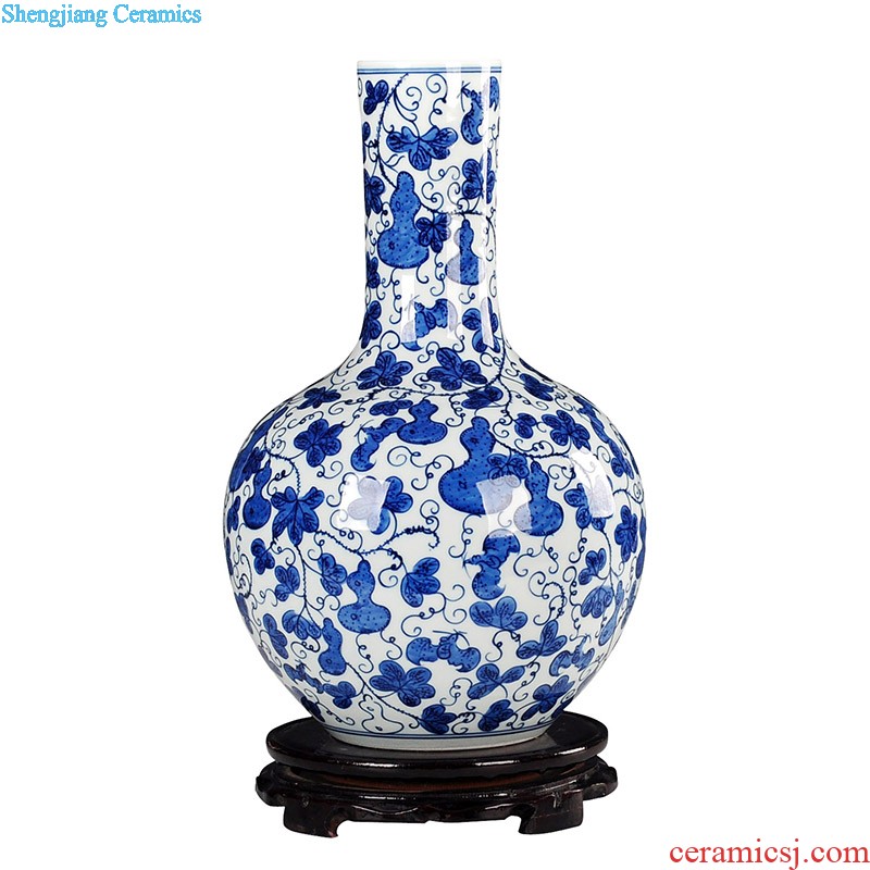 Classical Chinese blue and white porcelain of jingdezhen ceramics hand-painted handicrafts gourd vases, office decorations restoring ancient ways