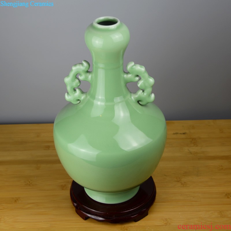 Jingdezhen ceramic smoked incense burner aromatherapy furnace large ancient longquan celadon tower joss stick for the Buddha temple supplies